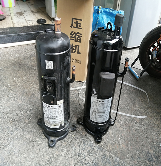 海港中央空调压缩机的更换维修